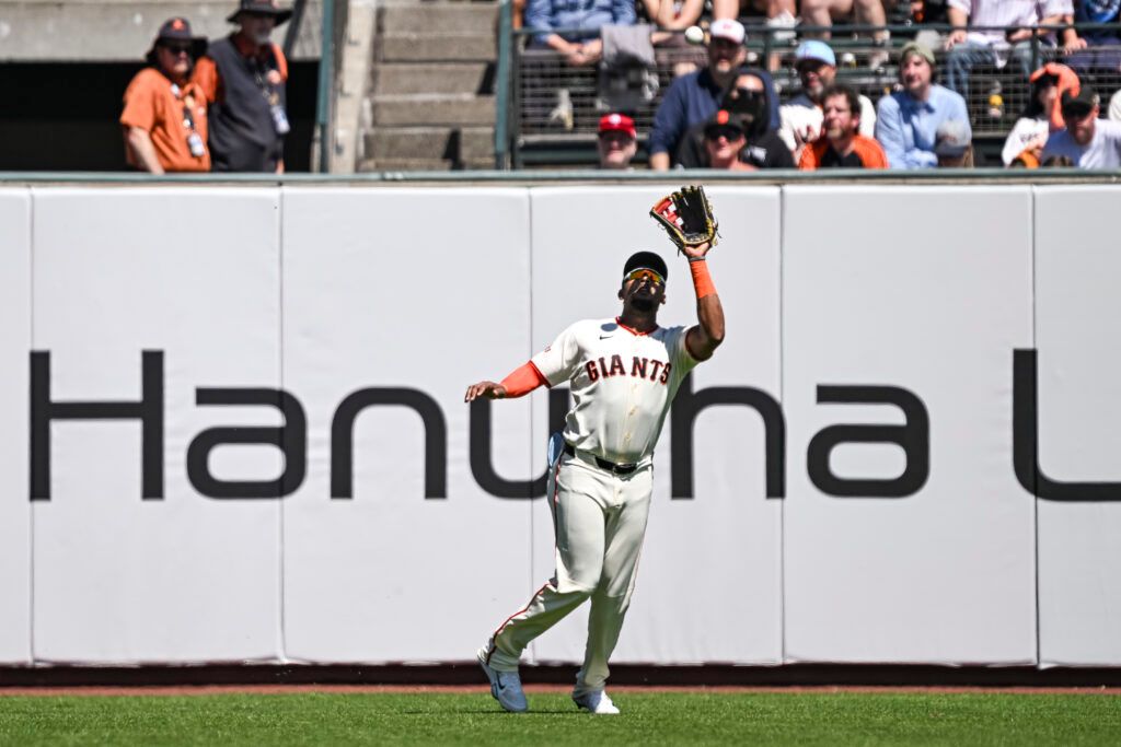 Giants Designate Jerar Encarnacion For Assignment