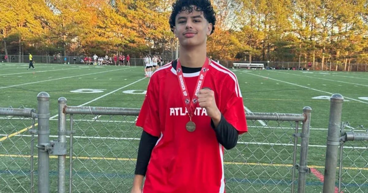 17-year-old soccer player in ICU with severe MRSA infection