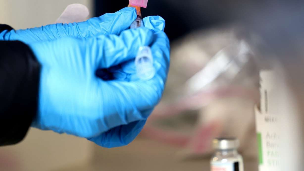 Measles spread: Theaters, schools, Kangaroo Zoo and aquarium among new exposure sites